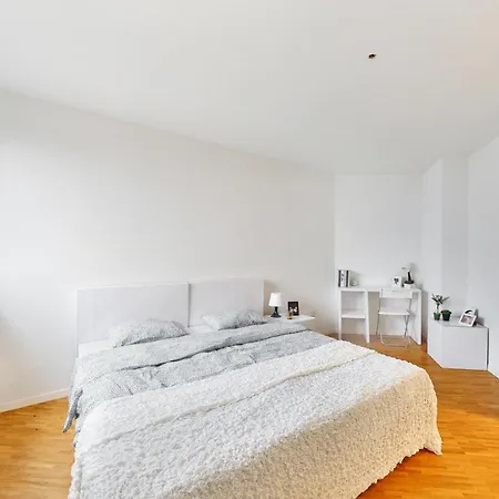 2 Bedroom Entire Place In Switzerland
